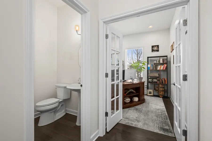 Address Withheld By Seller, Barrington, IL 60010 - Image #3