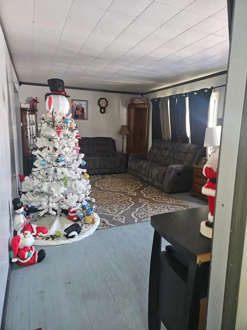 1218 Vienna Boulevard, Dekalb, IL 60115 - Image #3