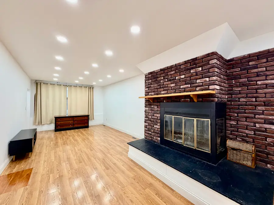 3206 S Lowe Avenue, Chicago, IL 60616 - Image #3