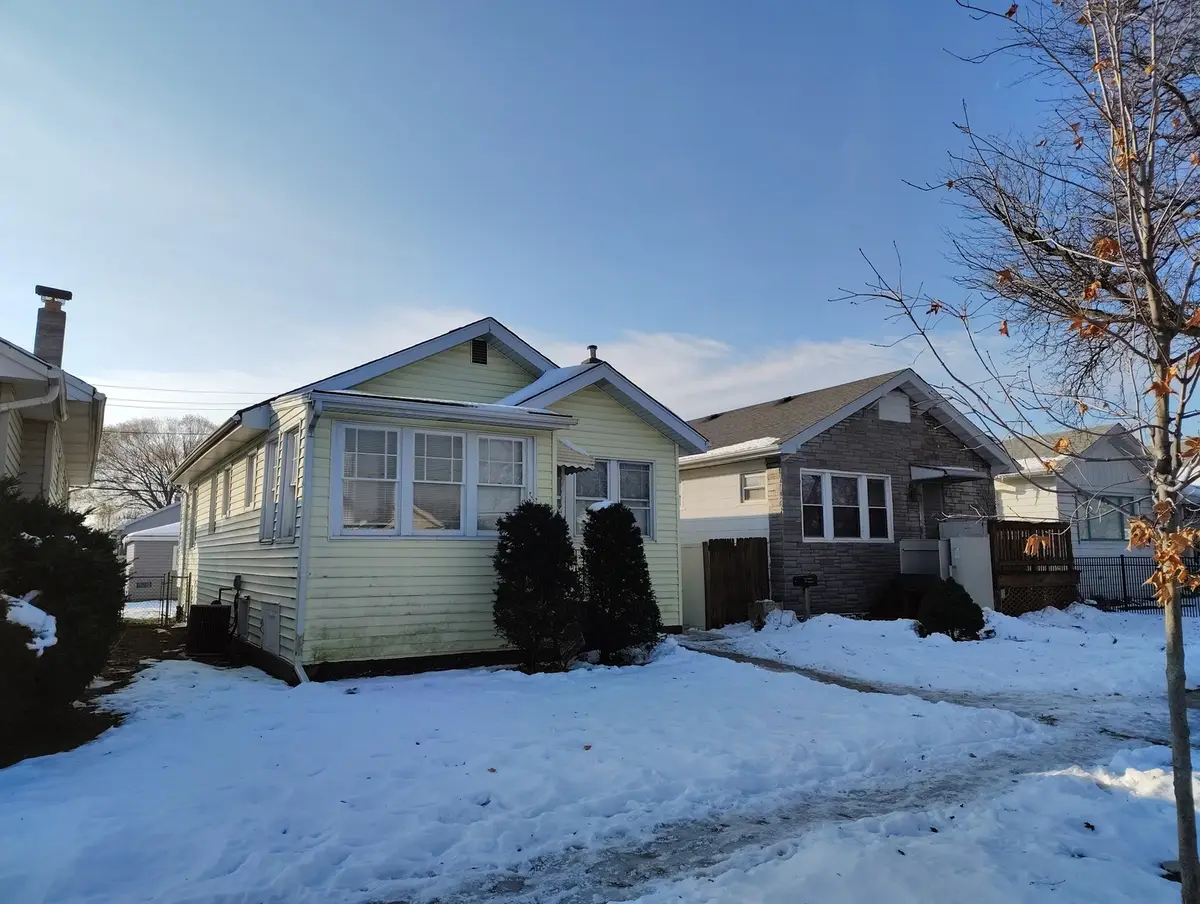 5541 W Grace Street, Chicago, IL 60641 - Image #1