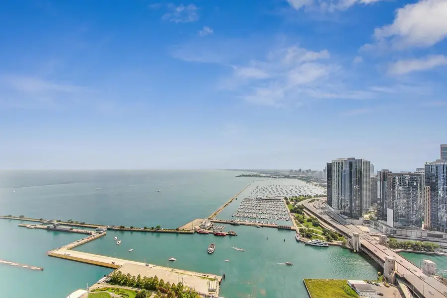 505 N Lake Shore Drive #5106-5107-5108-5109, Chicago, IL 60611 - Image #3
