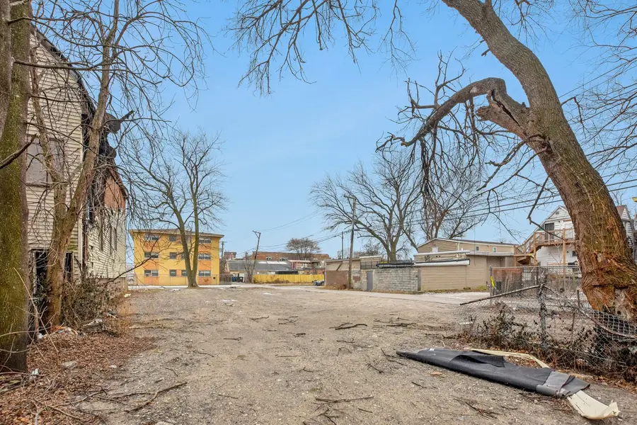 2948 E 82nd Street, Chicago, IL 60617 - Image #3