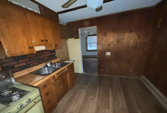 3836 E 112th Street, Chicago, IL 60617 - Image #2