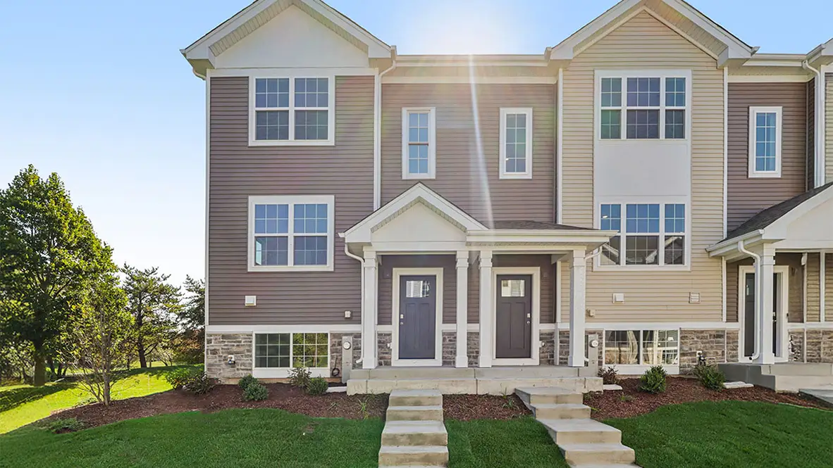 923 Briar Glen Court, Hampshire, IL 60140 - Image #1