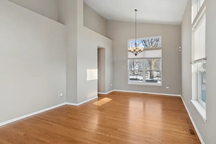 206 Sparrow Lane, Bolingbrook, IL 60490 - Image #3