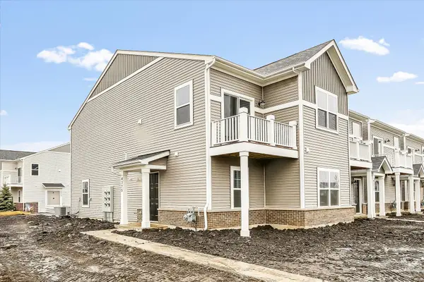 341 Kingsport Drive, South Elgin, IL 60177