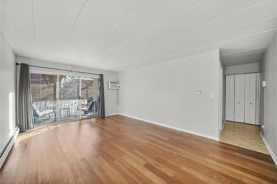 4240 N Keystone Avenue #2D, Chicago, IL 60641 - Image #3