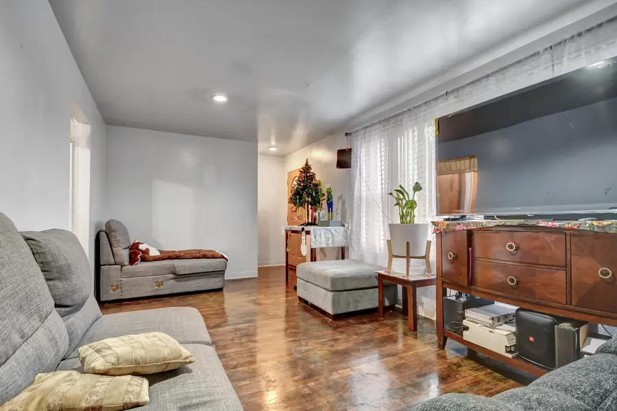 4332 W 81st Street, Chicago, IL 60652 - Image #2