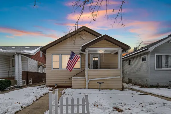 5531 W Grace Street, Chicago, IL 60641