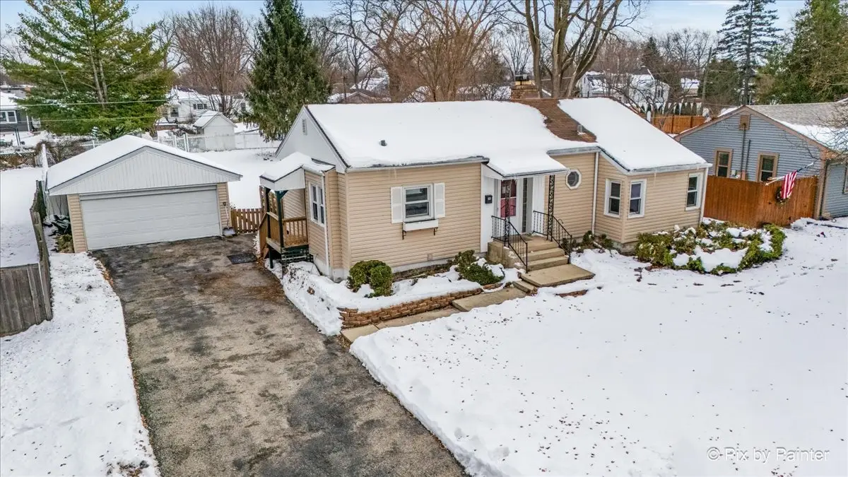 321 E Ardmore Avenue, Roselle, IL 60172 - Image #1