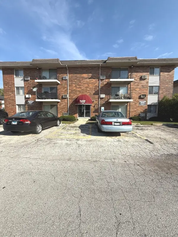 1925 Canal Street #3D, Blue Island, IL 60406