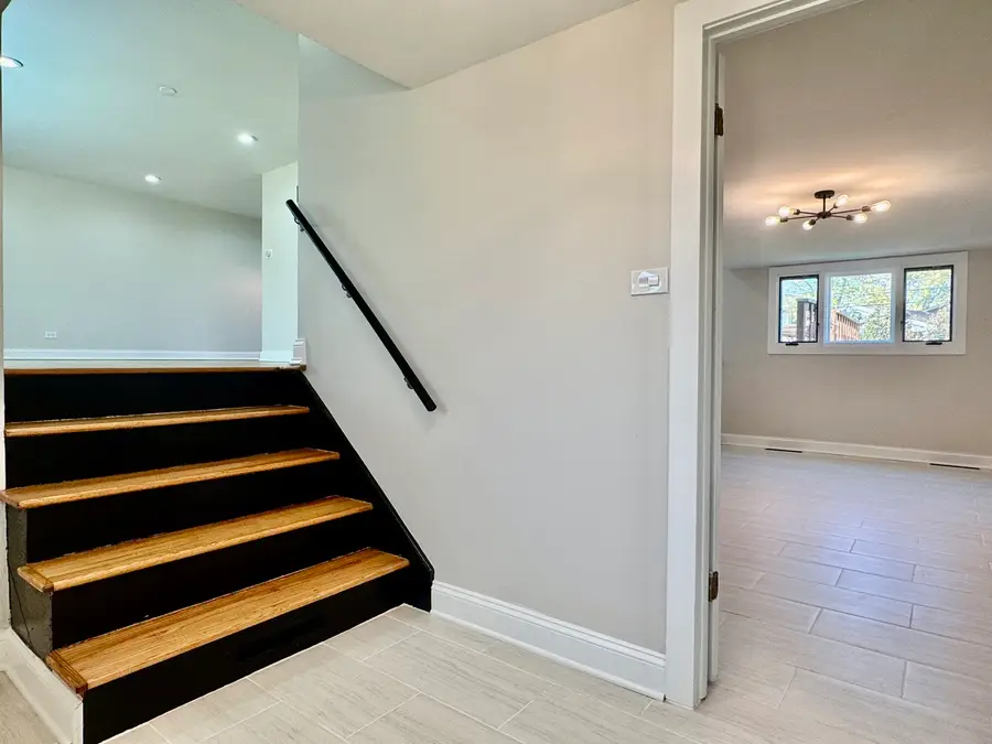 5700 La Palm Drive, Oak Forest, IL 60452 - Image #3