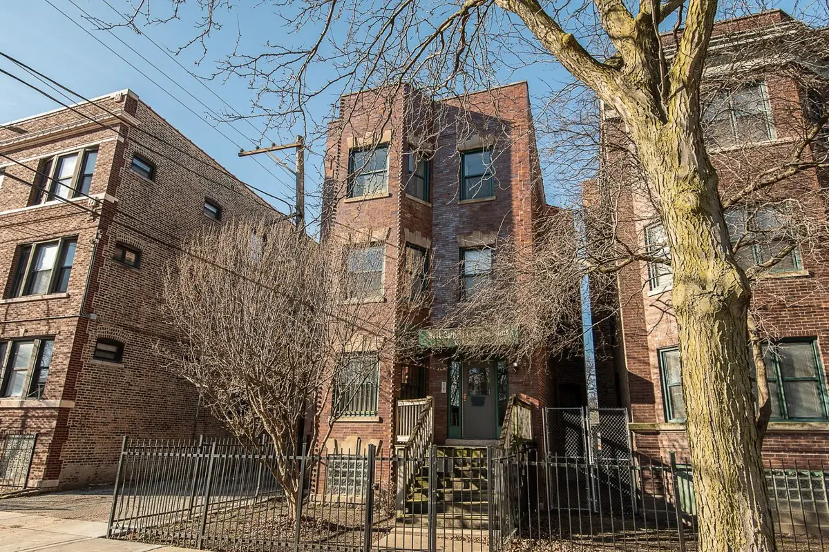 120 N Keeler Avenue #3, Chicago, IL 60624 - Image #1