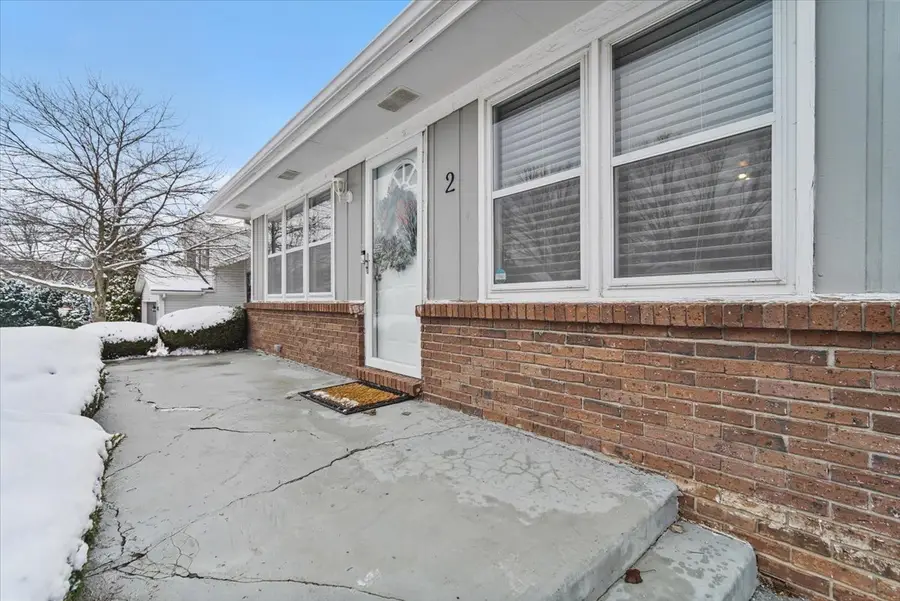 2 Yew Court, Bloomington, IL 61701 - Image #2