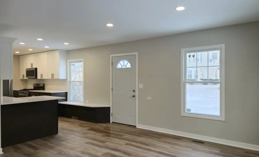 231 Harvest Court, Vernon Hills, IL 60061 - Image #3