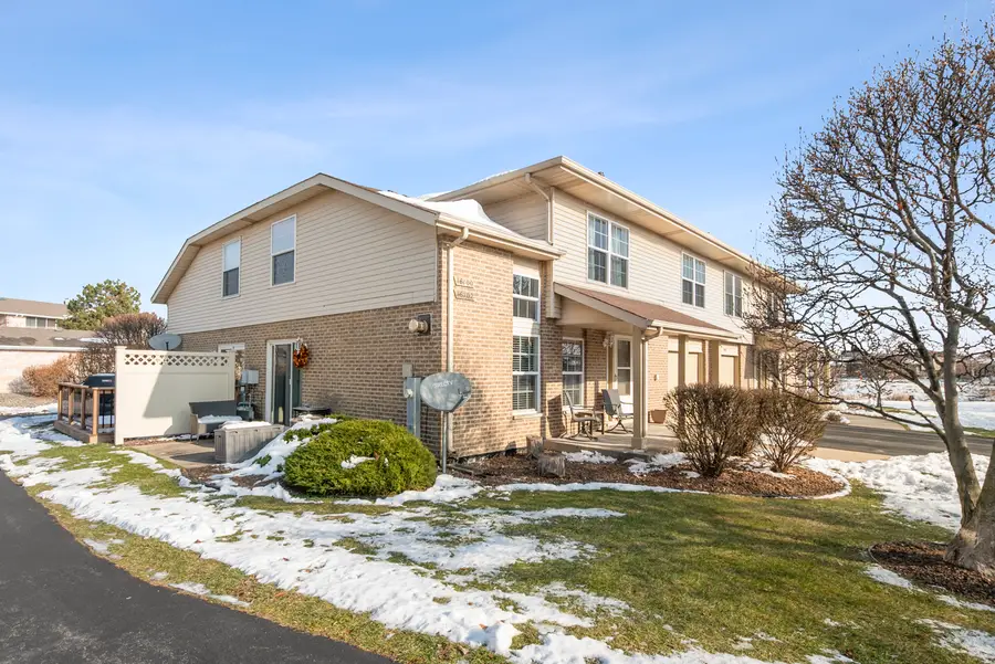 16106 Creekmont Court, Tinley Park, IL 60487 - Image #2