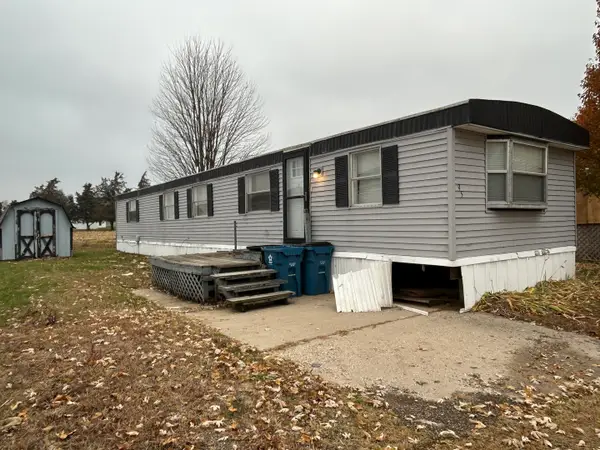 1600 Riverdale Road, Rock Falls, IL 61071