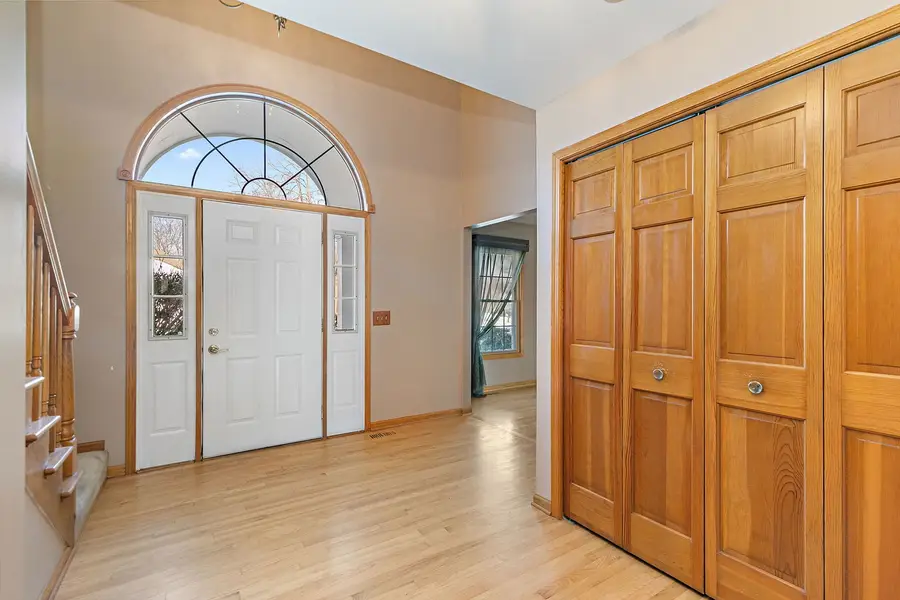 2051 Carlisle Street, Algonquin, IL 60102 - #3