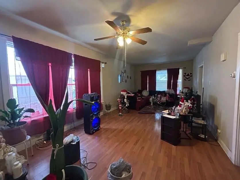 11633 S Parnell Avenue, Chicago, IL 60628 - #2