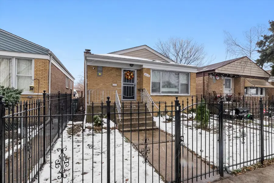 4512 S Laporte Avenue, Chicago, IL 60638 - Image #2