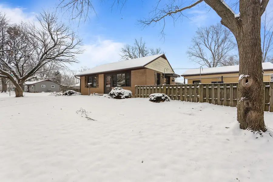 1105 Eastern Drive, Urbana, IL 61801 - Image #3