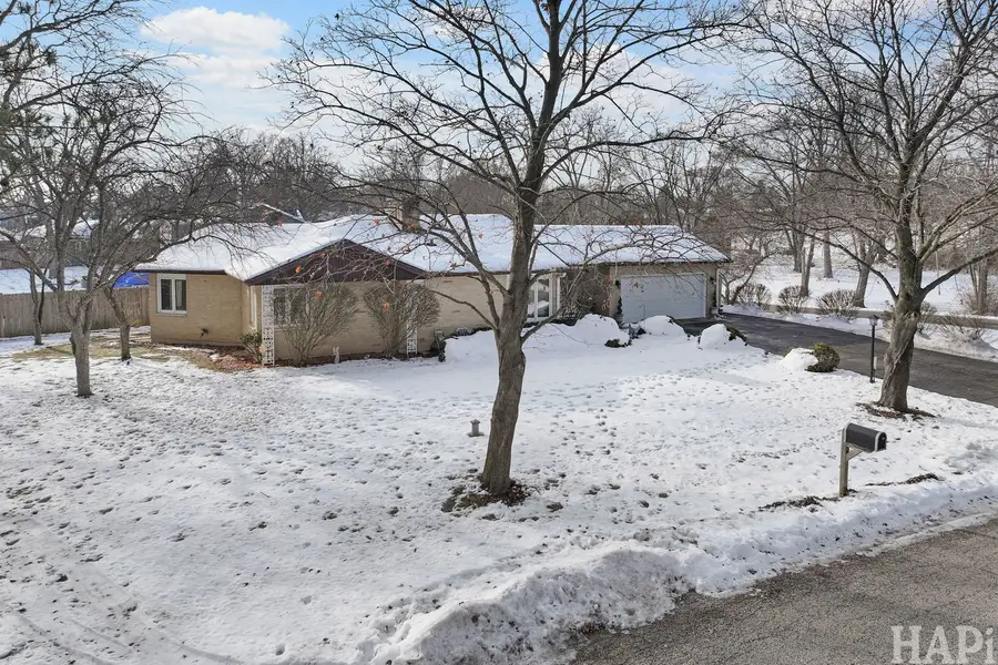 34945 N Leonard Avenue, Ingleside, IL 60041 - Image #2
