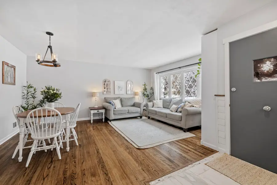 1136 S Summit Avenue, Villa Park, IL 60181 - Image #3