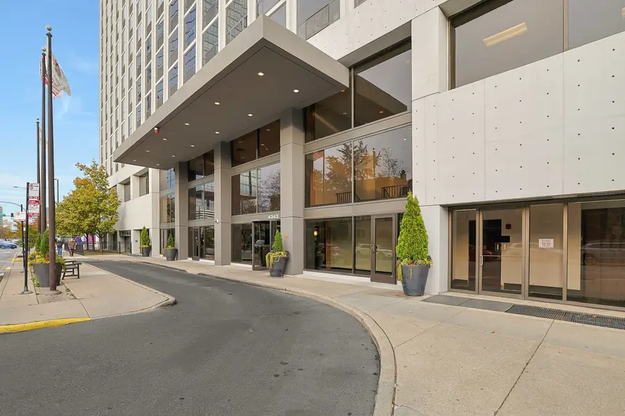 4343 N Clarendon Avenue #2209, Chicago, IL 60613 - Image #2