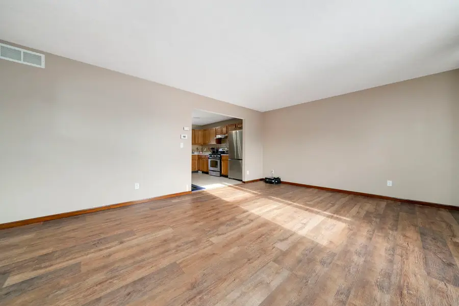 5304 E Hubbard Trail, Byron, IL 61010 - Image #2