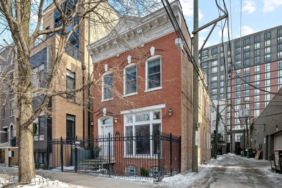 1213 N Paulina Street, Chicago, IL 60622 - Image #2