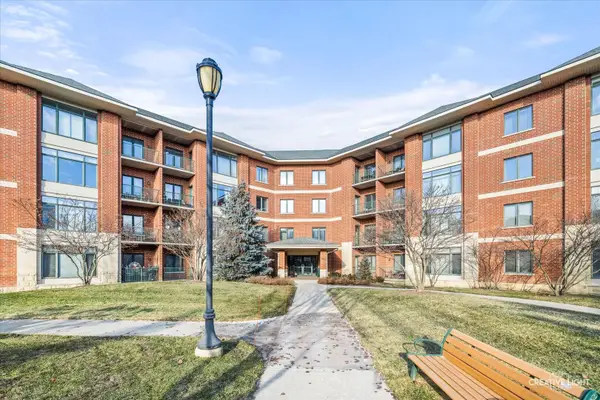 845 E 22nd Street #B-115, Lombard, IL 60148