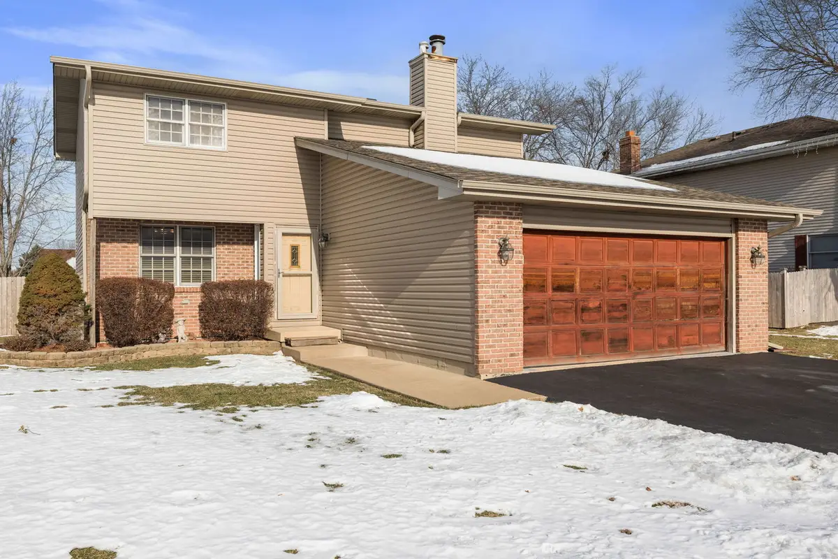 16742 W Fawn Path, Lockport, IL 60441 - Image #1