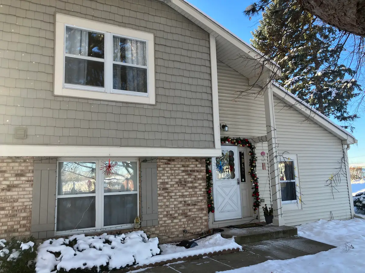 27W300 Melrose Lane, Winfield, IL 60190 - Image #1