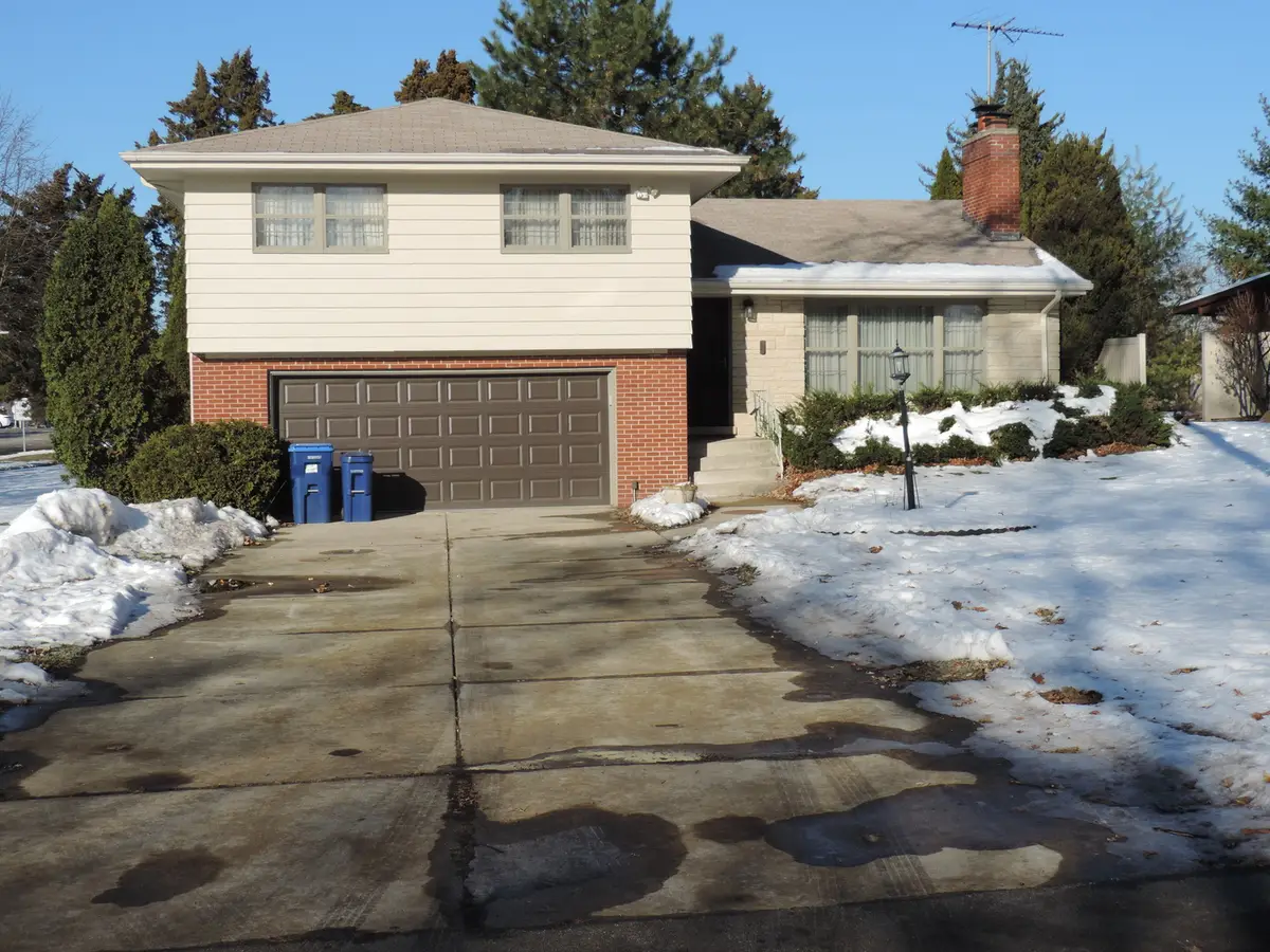 Address Withheld By Seller, Wheaton, IL 60189 - Image #1