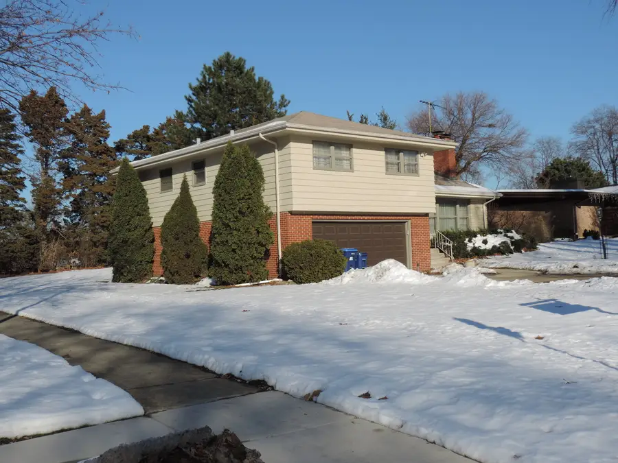Address Withheld By Seller, Wheaton, IL 60189 - Image #3