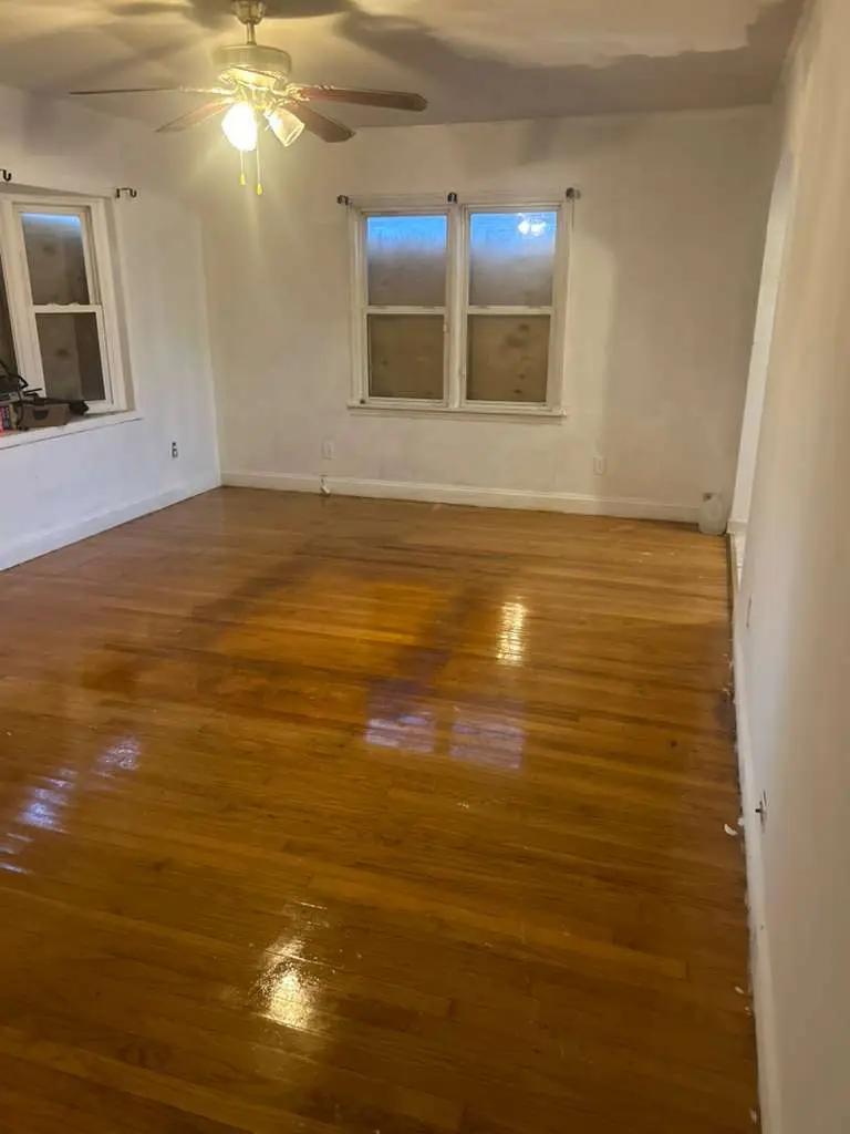 18019 Lorenz Avenue, Lansing, IL 60438 - Image #2