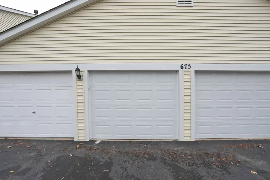 Address Withheld By Seller, Bartlett, IL 60103 - Image #2