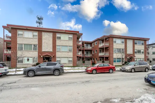 3023 Paris Avenue #205, River Grove, IL 60171