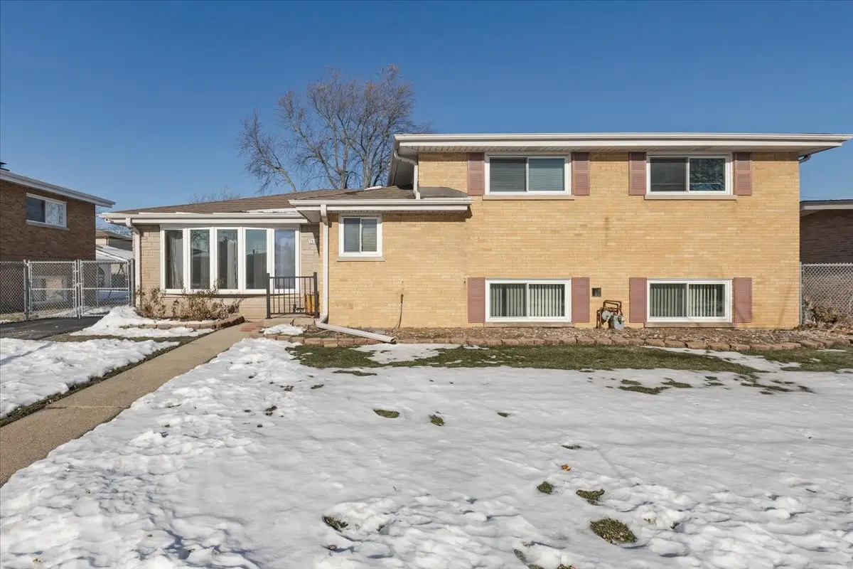 7910 Churchill Street, Morton Grove, IL 60053 - #1