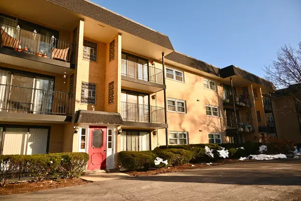 Address Withheld By Seller, Elmhurst, IL 60126