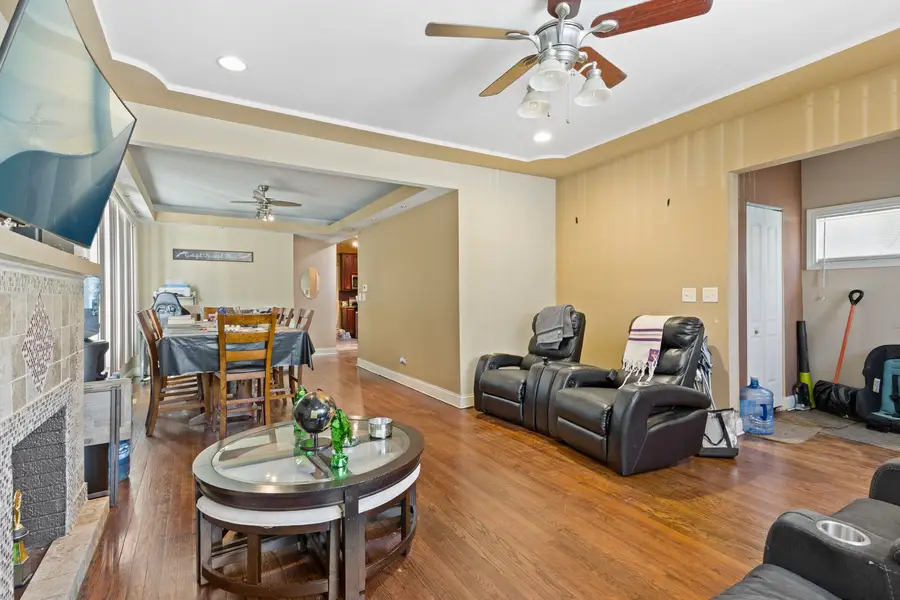 1727 E 83rd Place, Chicago, IL 60617 - Image #2