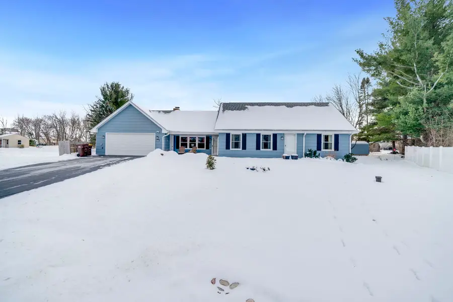 5393 Lakecrest Road, Caledonia, IL 61011 - Image #2