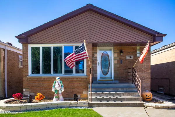 5154 S Nordica Avenue, Chicago, IL 60638