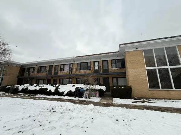 44 King Arthur Court #12, Northlake, IL 60164