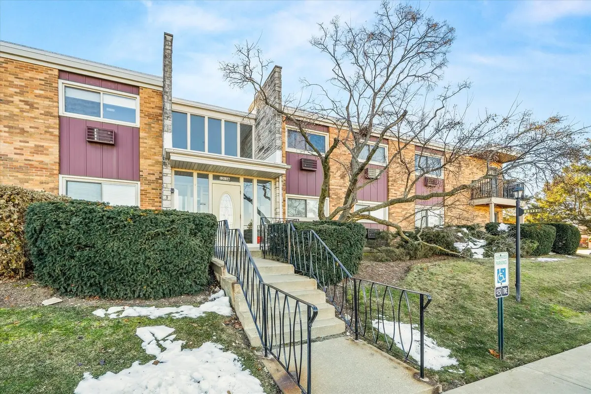 1313 S Rebecca Road #101, Lombard, IL 60148 - Image #1