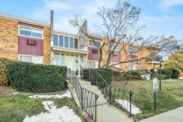 1313 S Rebecca Road #101, Lombard, IL 60148