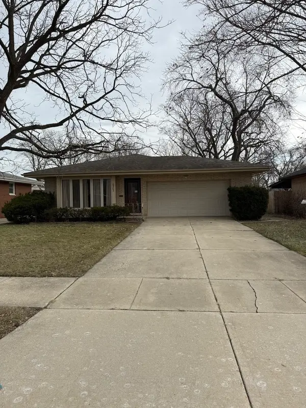 18263 Greenbay Avenue, Lansing, IL 60438