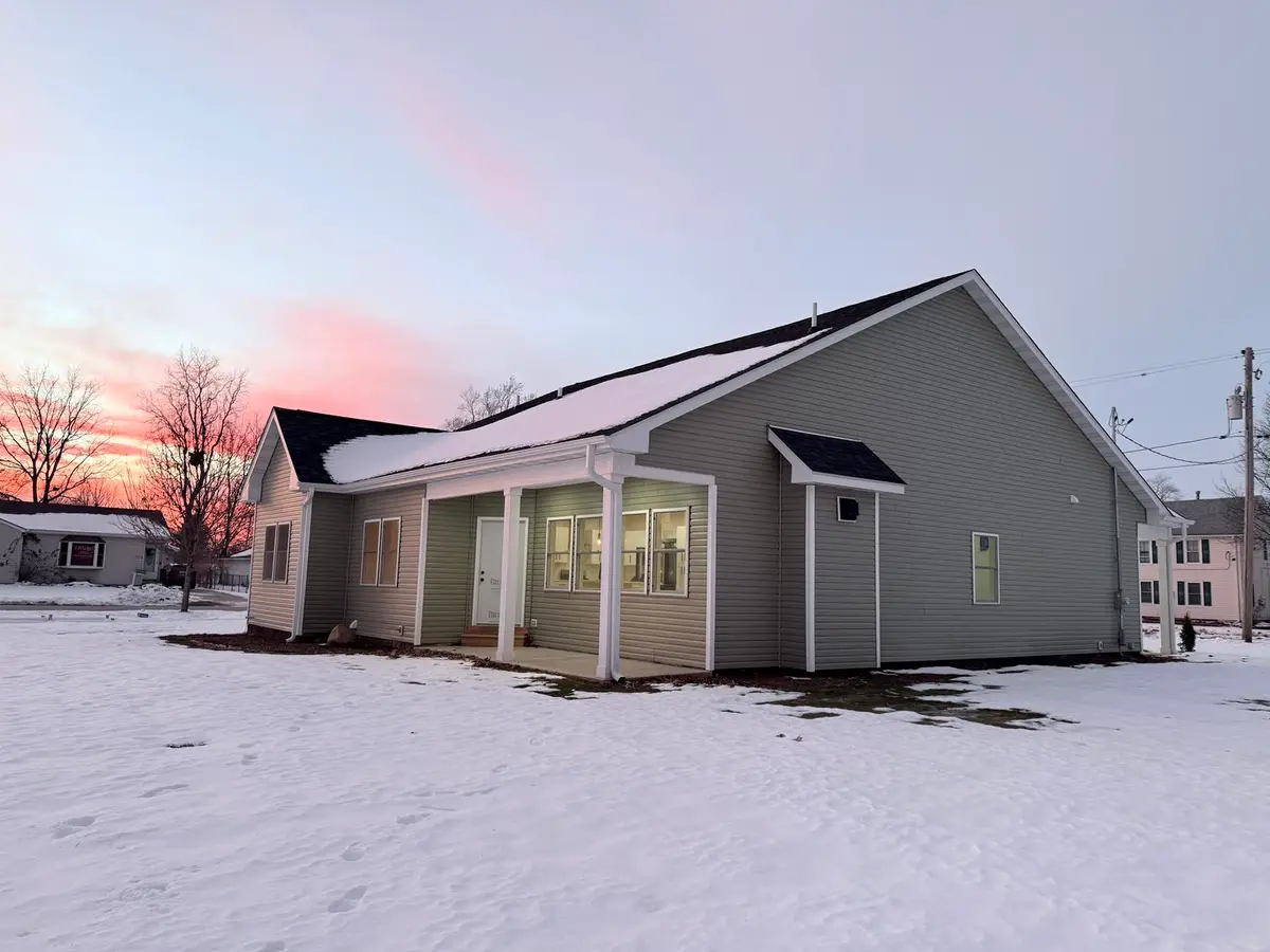 17 W Dearborn Street, Plano, IL 60545 - Image #1