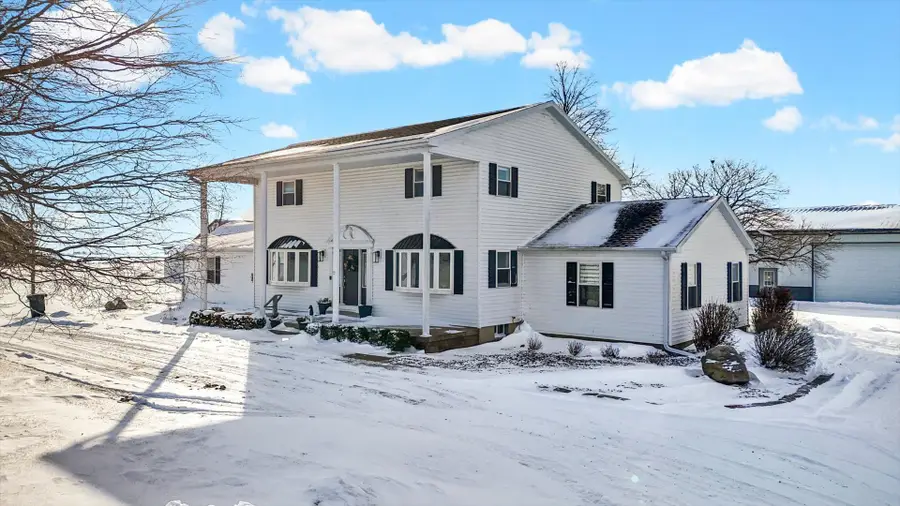 1189 County Road 200 E Road, Seymour, IL 61875 - Image #3