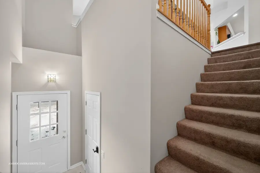 2850 Stonewater Drive, Naperville, IL 60564 - Image #2